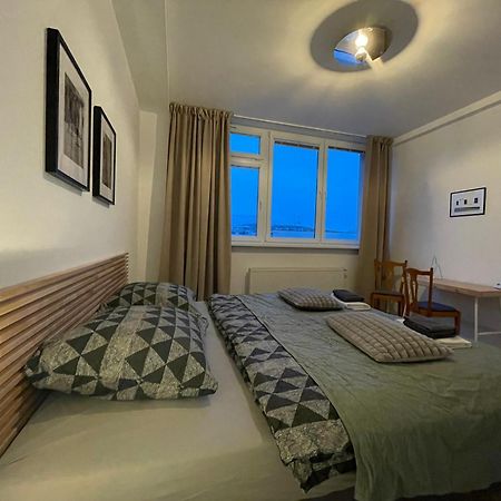Old Town Apartment Black 브라티슬라바 외부 사진